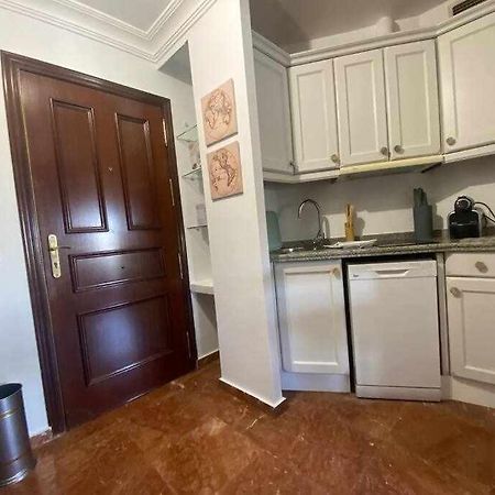 Apartamento Con Vistas Al Rio Sevilla Bagian luar foto